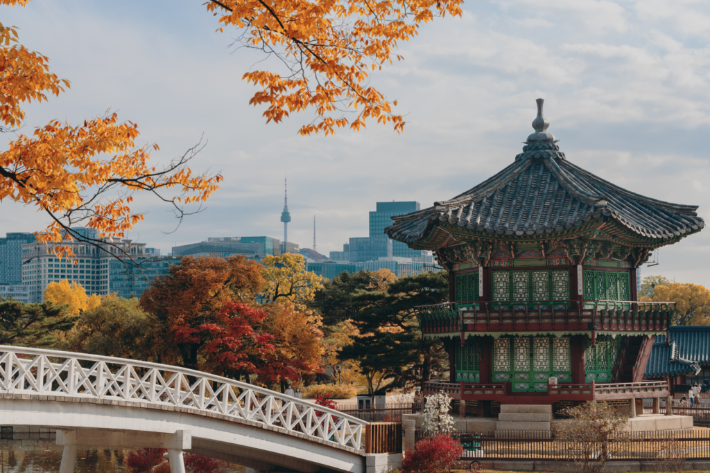 best month to visit Korea